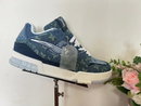 Louis Vuitton LV 8