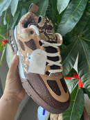 Louis Vuitton LV