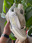 Louis Vuitton LV
