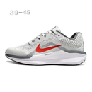 Nike Vomero 11