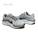 Nike Vomero 11