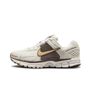 Air Zoom Vomero 5