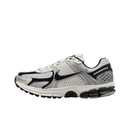 Air Zoom Vomero 5