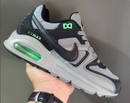 AIR MAX COMMAND