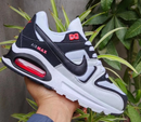 AIR MAX COMMAND