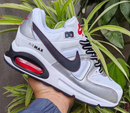 AIR MAX COMMAND