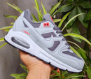 AIR MAX COMMAND