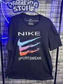 Camiseta Nike Sportwear